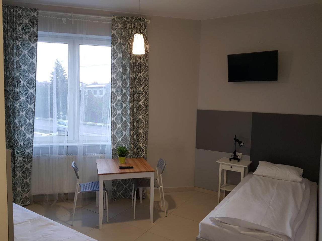 Noclegi Maxtrans Mielec Bagian luar foto